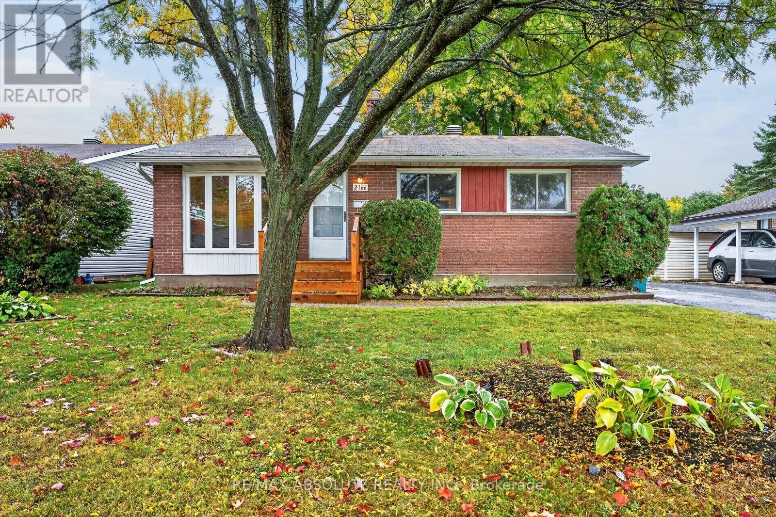 2166 MONSON CRESCENT, Ottawa, Ontario