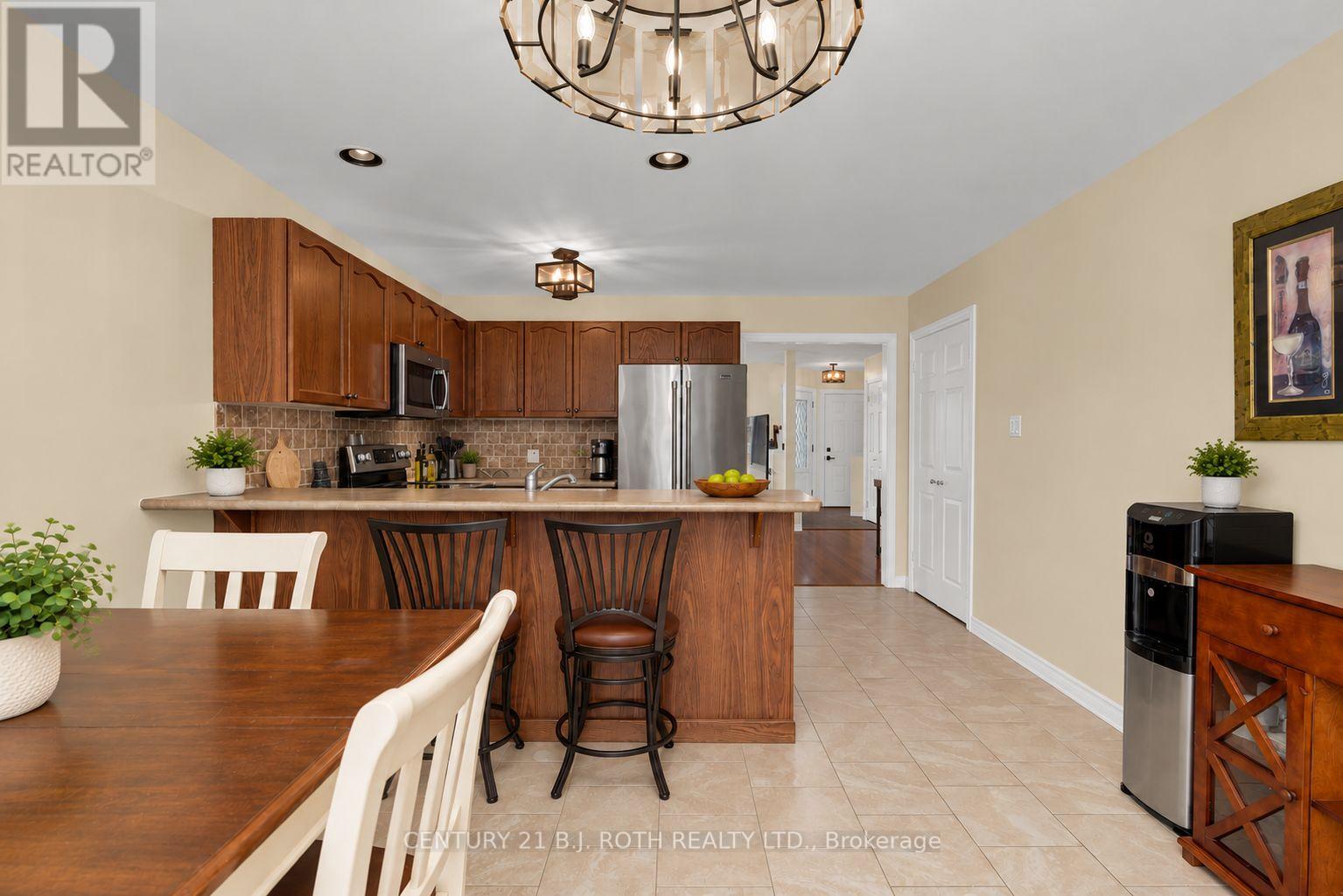 237 Pringle Drive, Barrie (Edgehill Drive), Ontario  L4N 0P4 - Photo 14 - S14081382