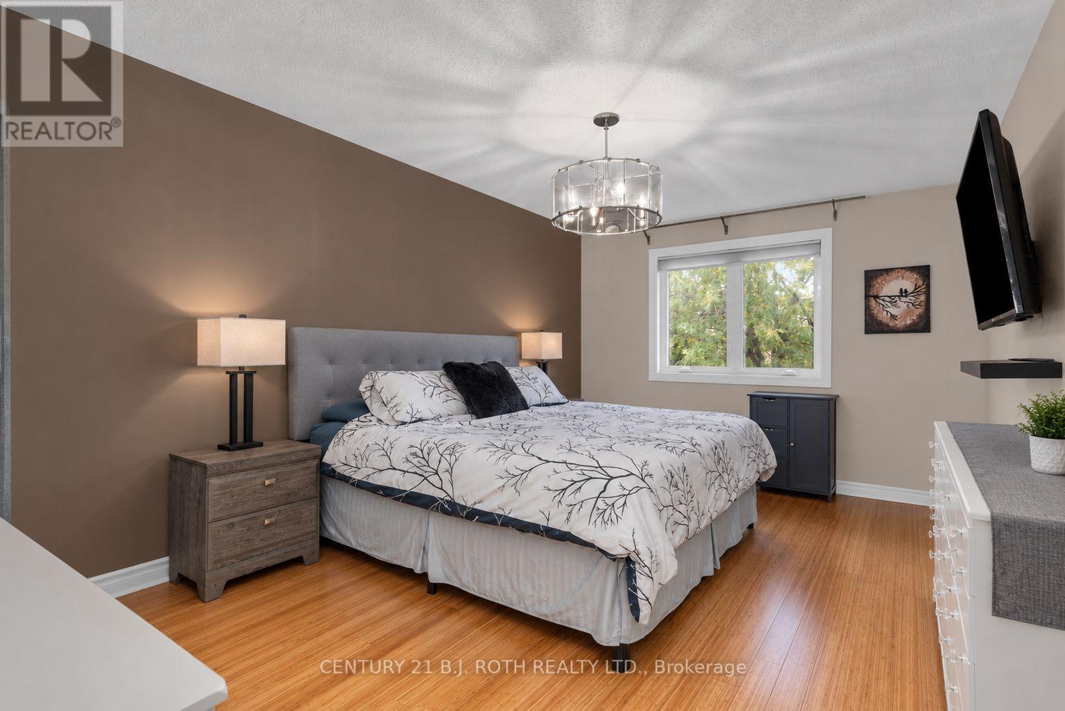 237 Pringle Drive, Barrie (Edgehill Drive), Ontario  L4N 0P4 - Photo 16 - S14081382