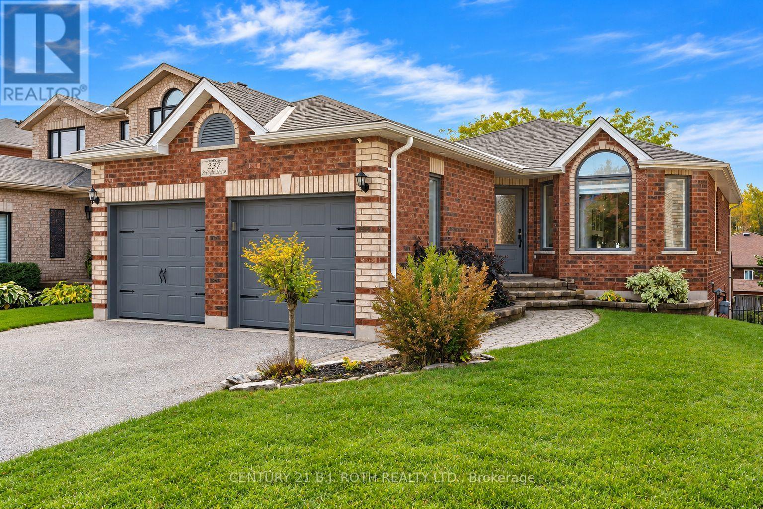 237 Pringle Drive, Barrie (Edgehill Drive), Ontario  L4N 0P4 - Photo 2 - S14081382
