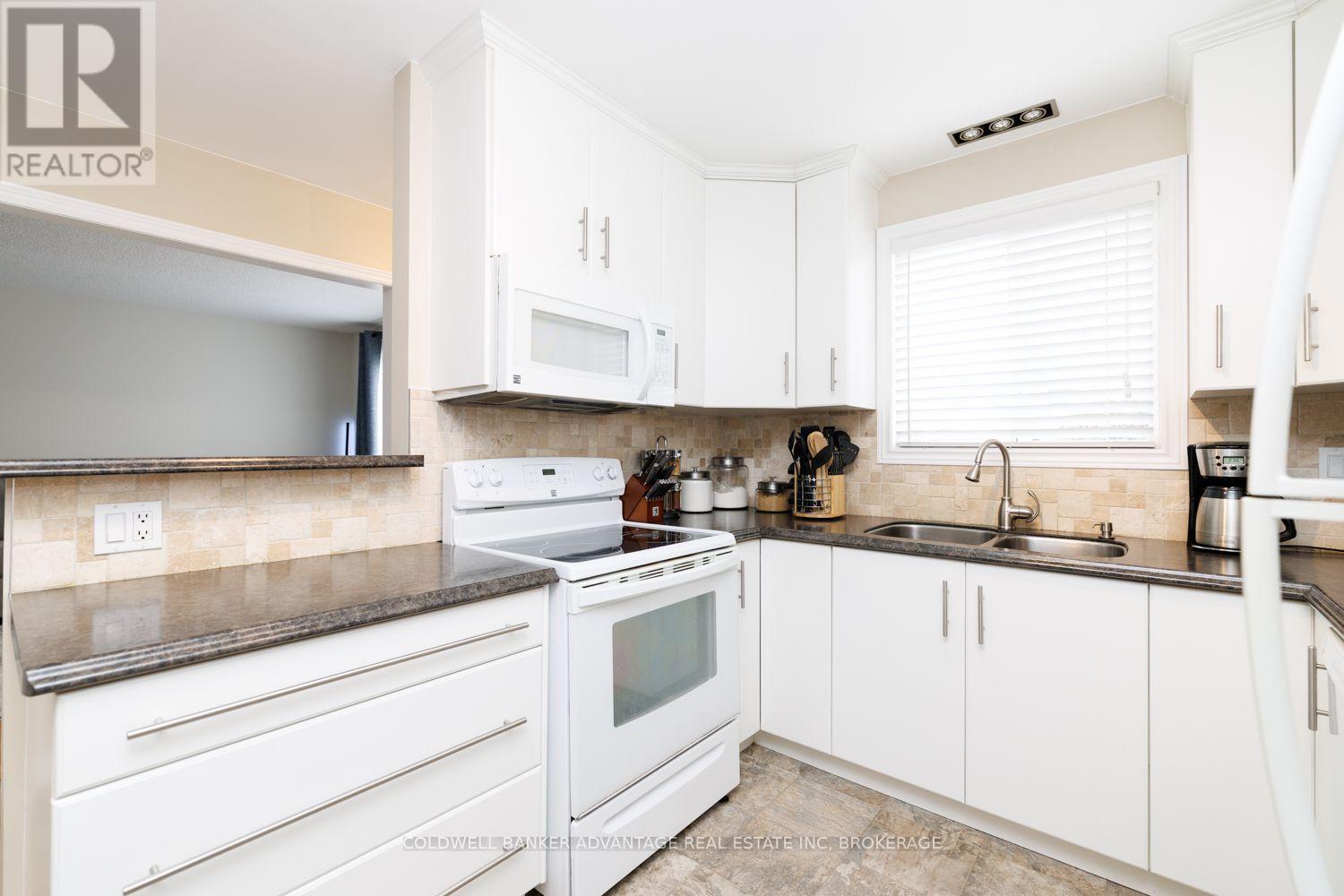 27 Chantal Court, Welland, Ontario  L3B 5V3 - Photo 12 - X14081458