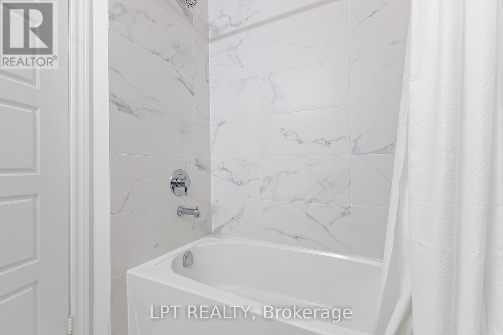 407 - 110 Grew Boulevard, Georgina, Ontario  L0E 1L0 - Photo 22 - N14079966