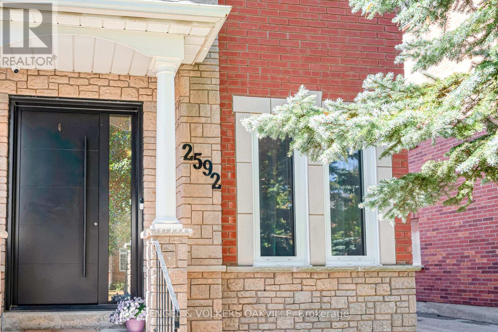 2592 Castle Hill Crescent, Oakville, Ontario  L6H 6J1 - Photo 48 - W14007240