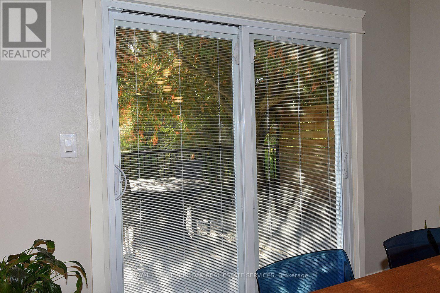 699 Castleguard Crescent, Burlington, Ontario  L7N 2W7 - Photo 14 - W14081280