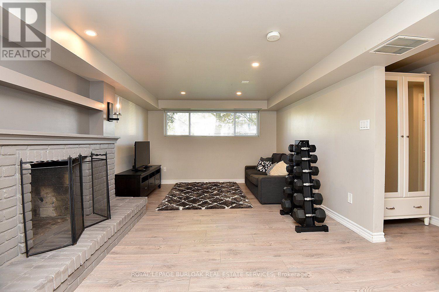 699 Castleguard Crescent, Burlington, Ontario  L7N 2W7 - Photo 40 - W14081280
