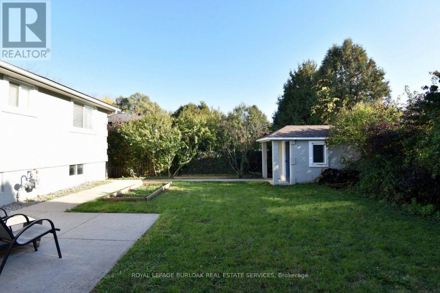 699 Castleguard Crescent, Burlington, Ontario  L7N 2W7 - Photo 49 - W14081280