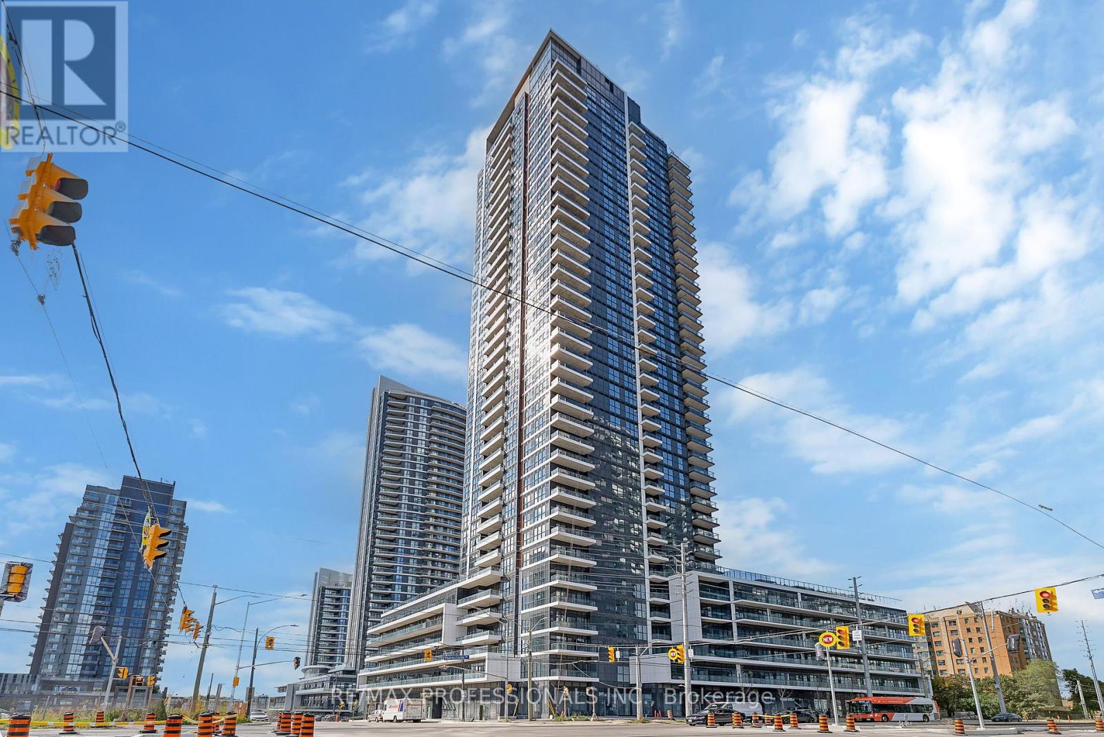 410 - 15 WATERGARDEN DRIVE, Mississauga, Ontario