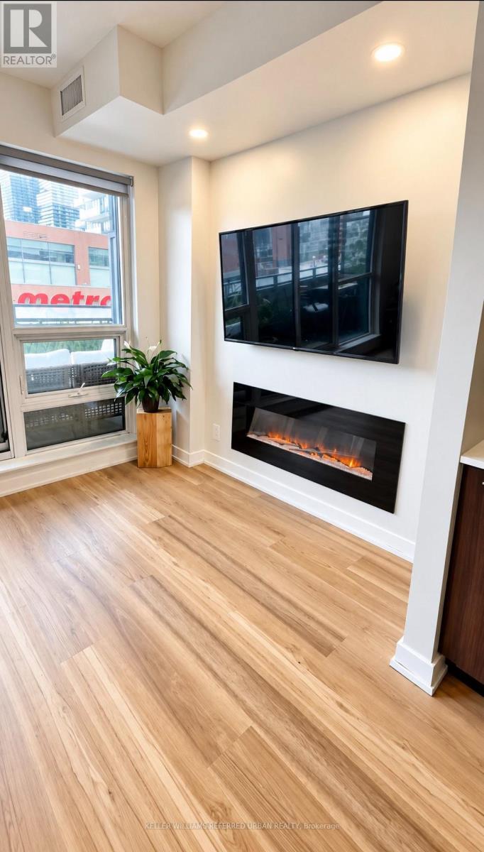 2220 Lakeshore Boulevard, Toronto, Ontario  M8V 0C1 - Photo 8 - W14081464