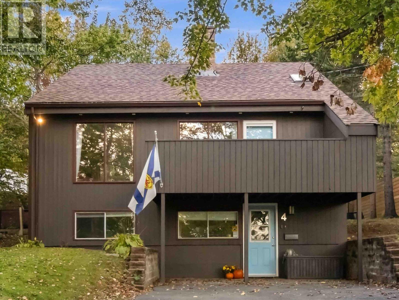 4 Lynn Road, Halifax, Nova Scotia  B3N 1S4 - Photo 1 - 202625747