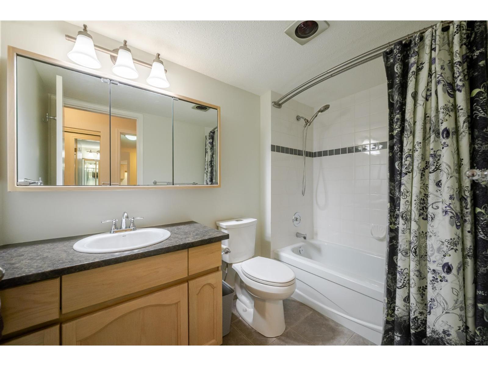 102 2491 Gladwin Road, Abbotsford, British Columbia  V2T 3N8 - Photo 26 - R3174507