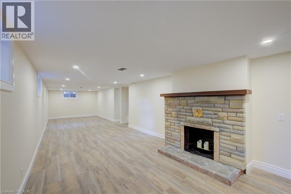 24 Valewood Place, Kitchener, Ontario  N2H 4N6 - Photo 29 - 40871405