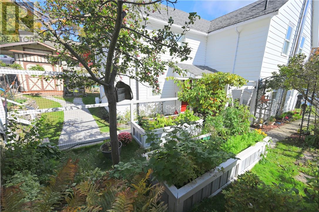 4 Thorburn, Gore Bay, Ontario  p0p 1H0 - Photo 4 - 2130863