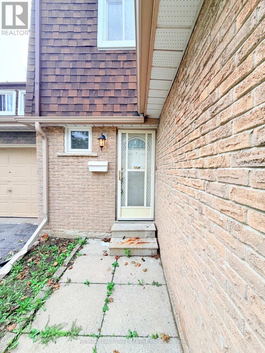 1028 BRIDLETOWNE CIRCLE, Toronto, Ontario