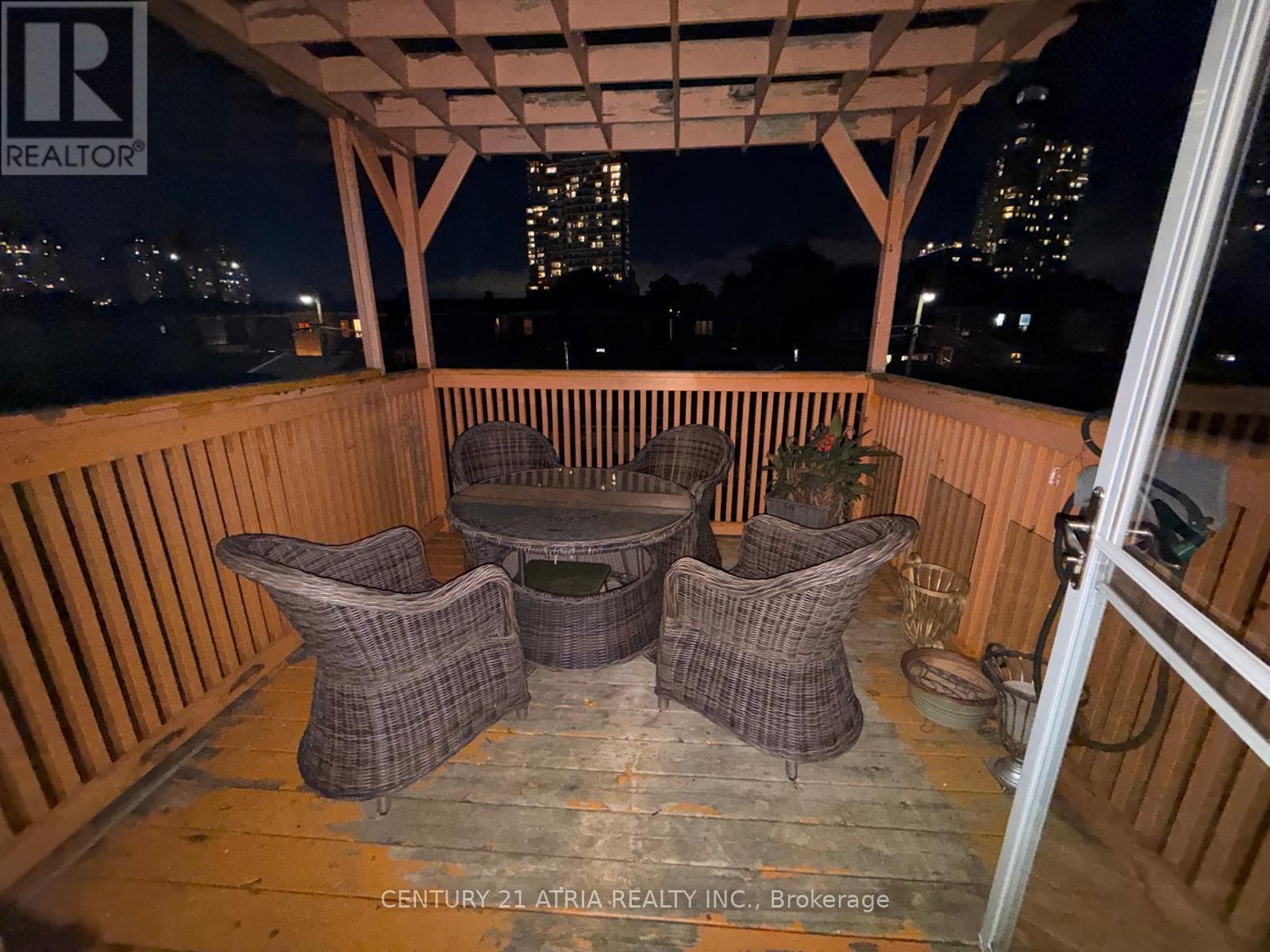 74 Millicent Street, Toronto, Ontario  M6H 1W4 - Photo 10 - W14081192