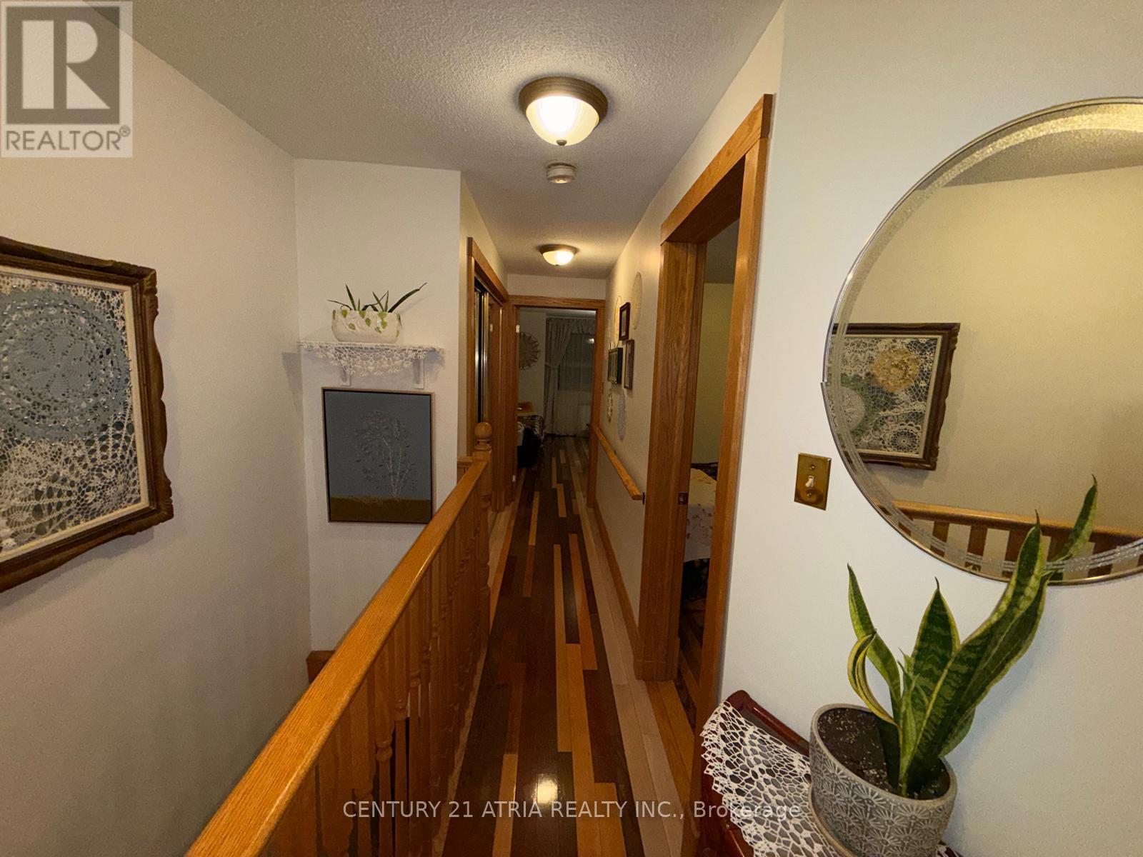 74 Millicent Street, Toronto, Ontario  M6H 1W4 - Photo 12 - W14081192