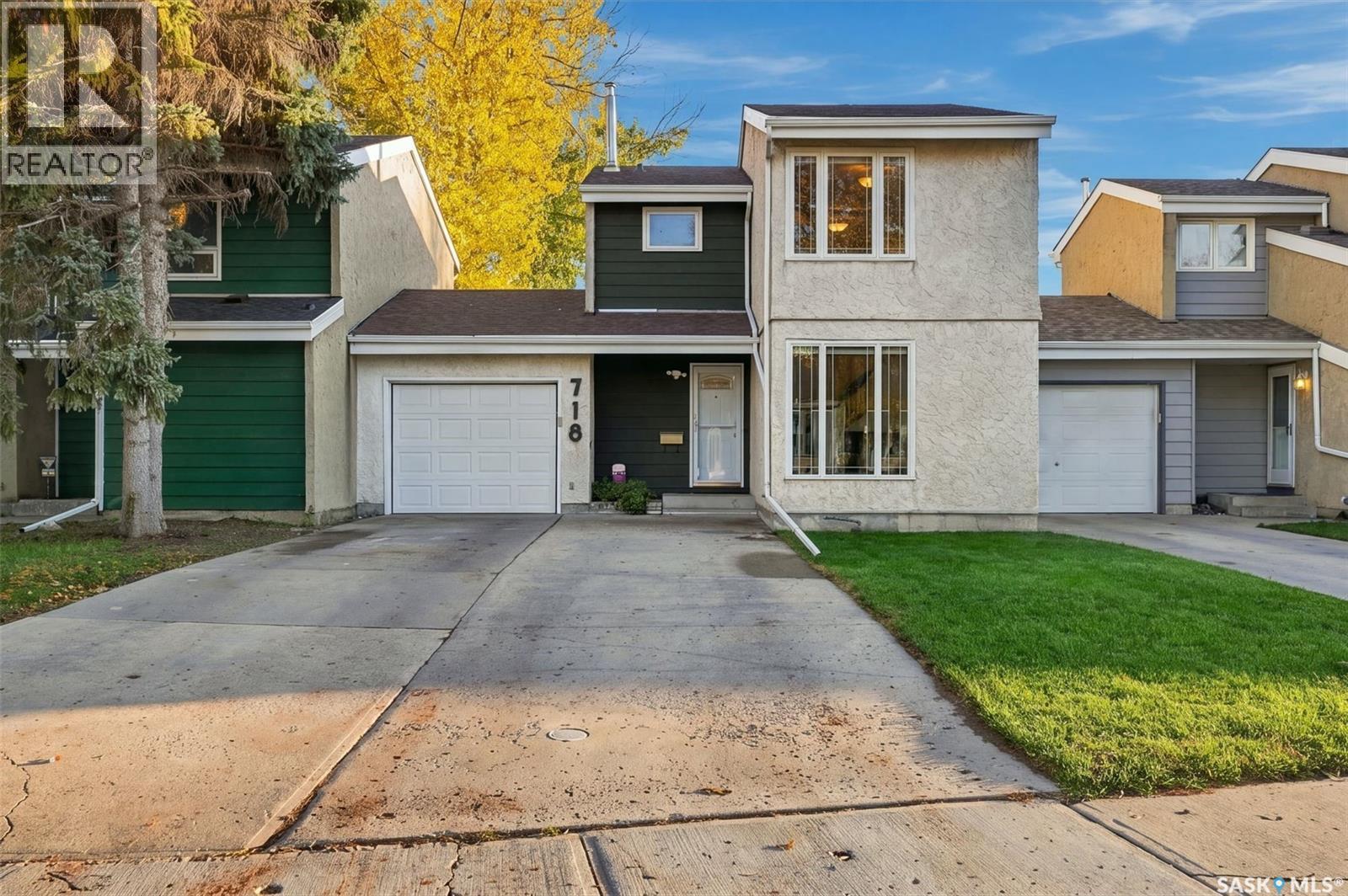 718 Seymour CRESCENT N, regina, Saskatchewan