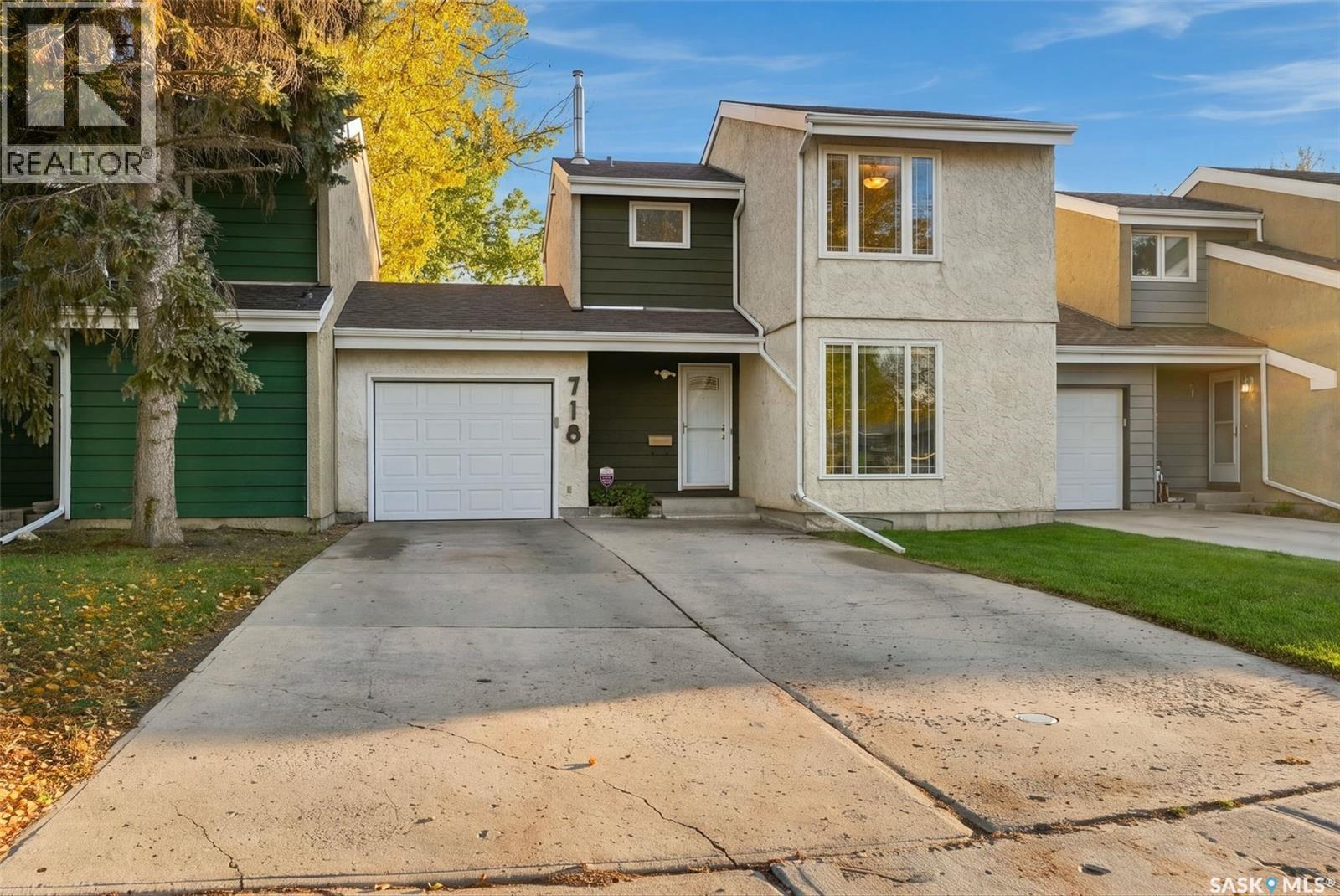 718 Seymour Crescent N, Regina, Saskatchewan  S4X 2G3 - Photo 2 - SK051178