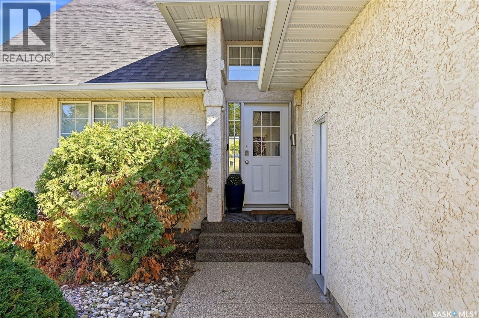 503 Solar Street, Pilot Butte, Saskatchewan  S0G 3Z0 - Photo 3 - SK051103