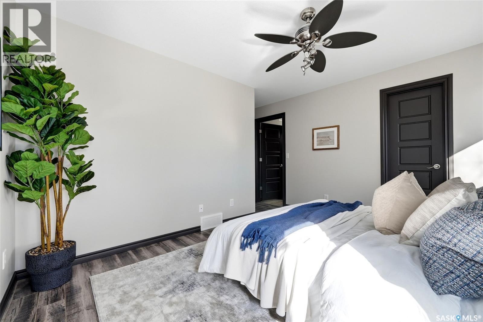 3247 Windsor Park Place, Regina, Saskatchewan  S4V 3B2 - Photo 13 - SK051101
