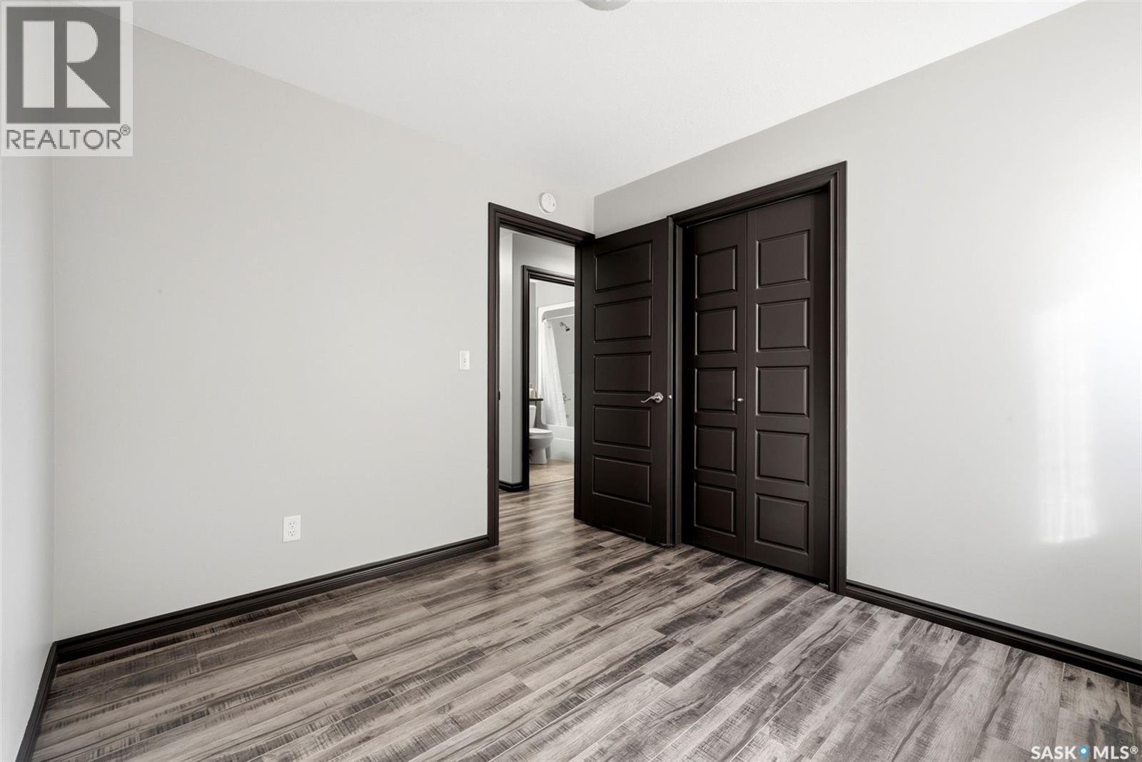 3247 Windsor Park Place, Regina, Saskatchewan  S4V 3B2 - Photo 19 - SK051101