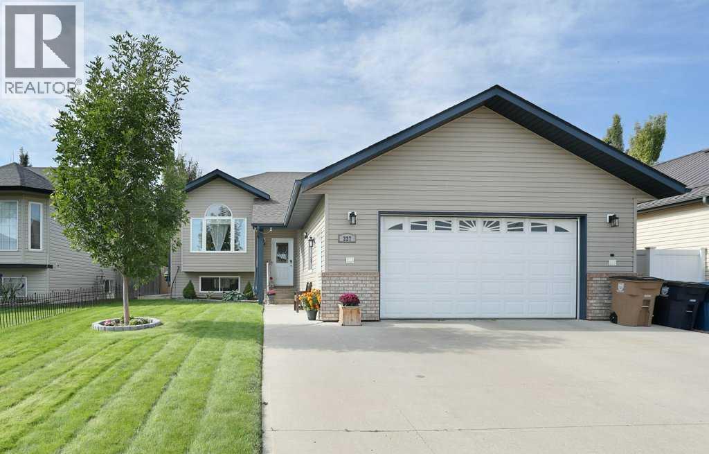 227 Meadowbrook Drive
