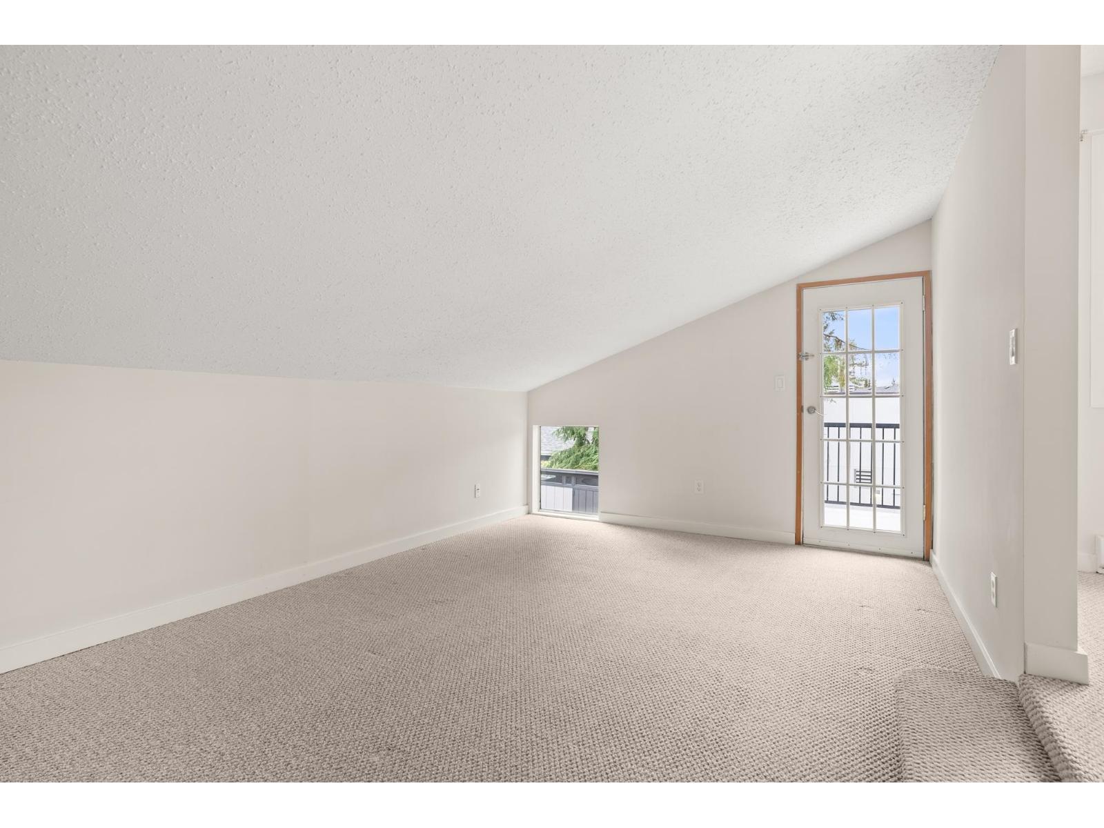 232 Davis Crescent, Langley, British Columbia  V4W 3K7 - Photo 13 - R3175352