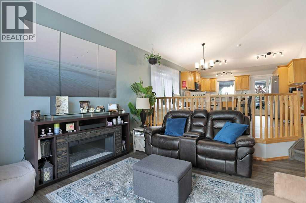 227 Meadowbrook Drive