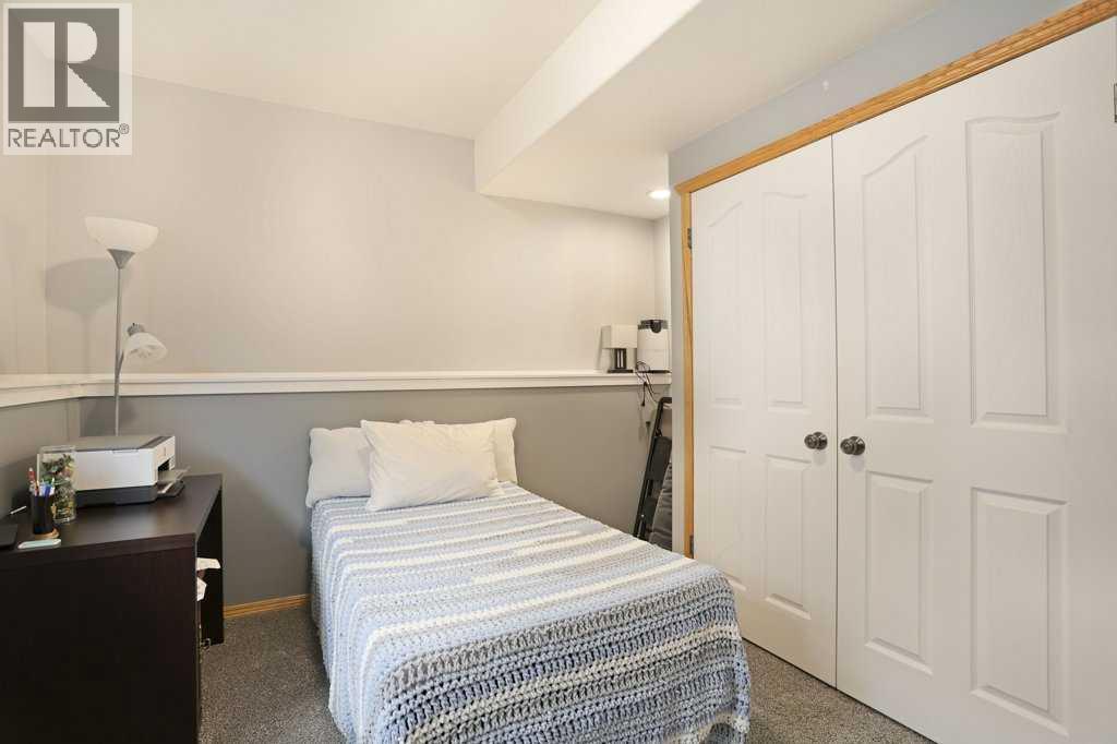 227 Meadowbrook Drive