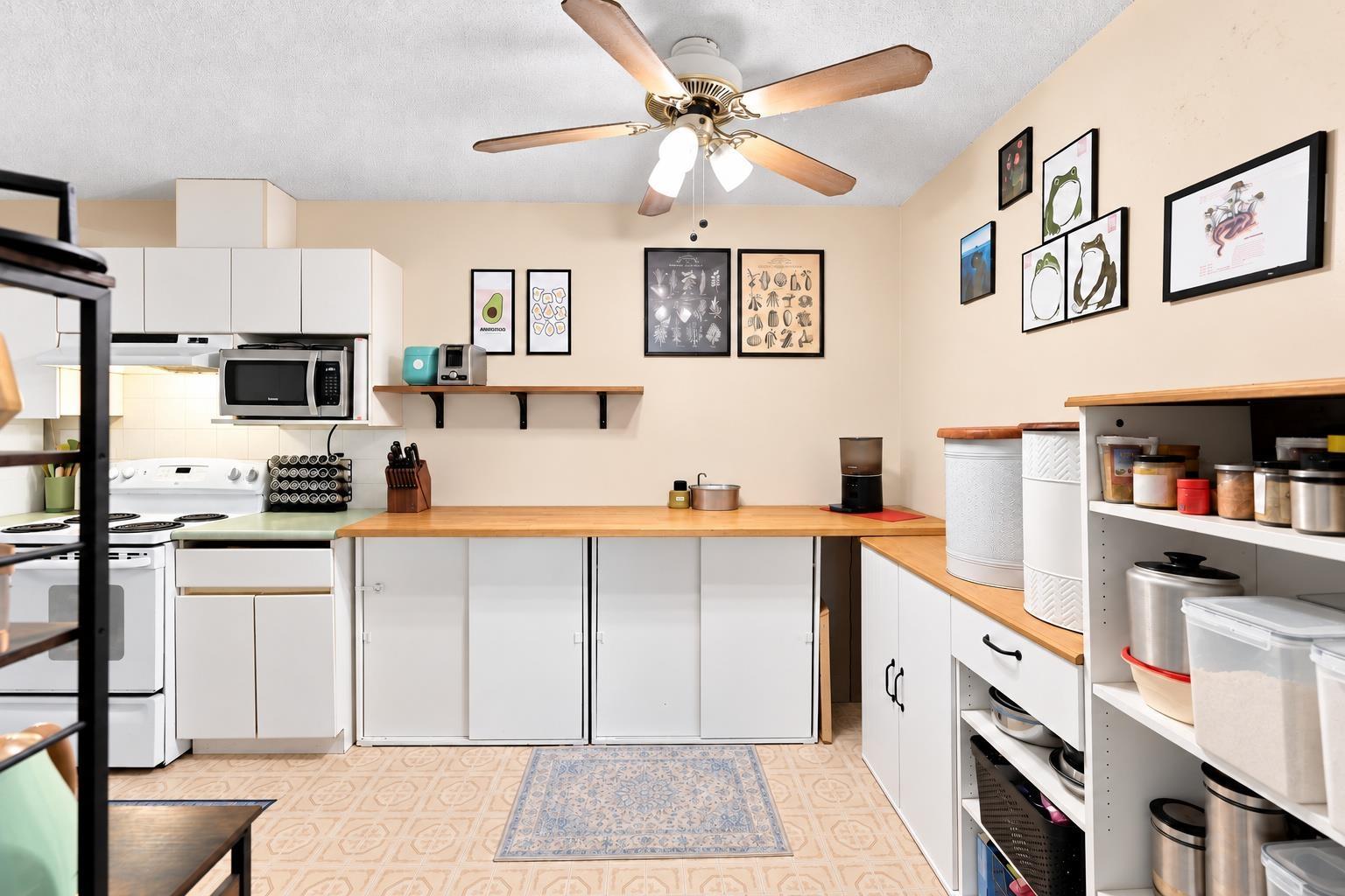207 10438 148 Street, Surrey, British Columbia  V3R 8S9 - Photo 10 - R3174792