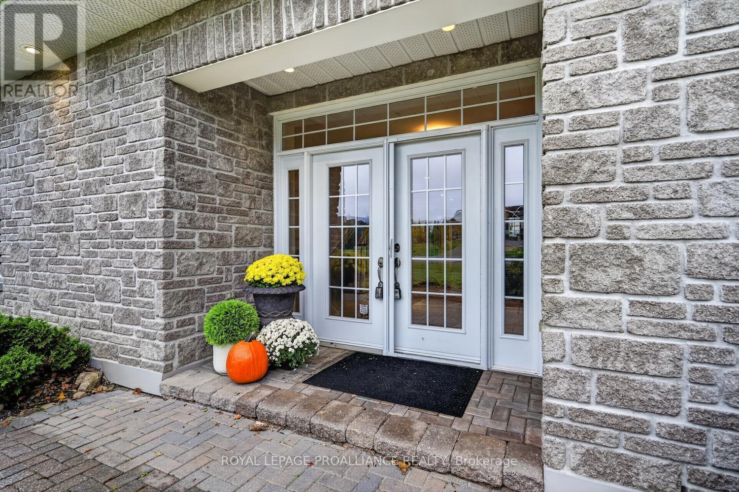 1131 Irace Drive, Augusta, Ontario K6V 5T1 - Photo 4 - X14081792