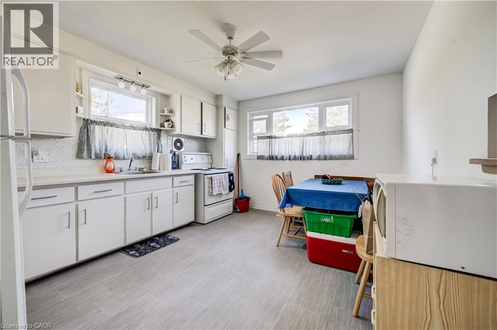 283 Becker Street, Kitchener, Ontario  N2B 1X8 - Photo 27 - 40870611