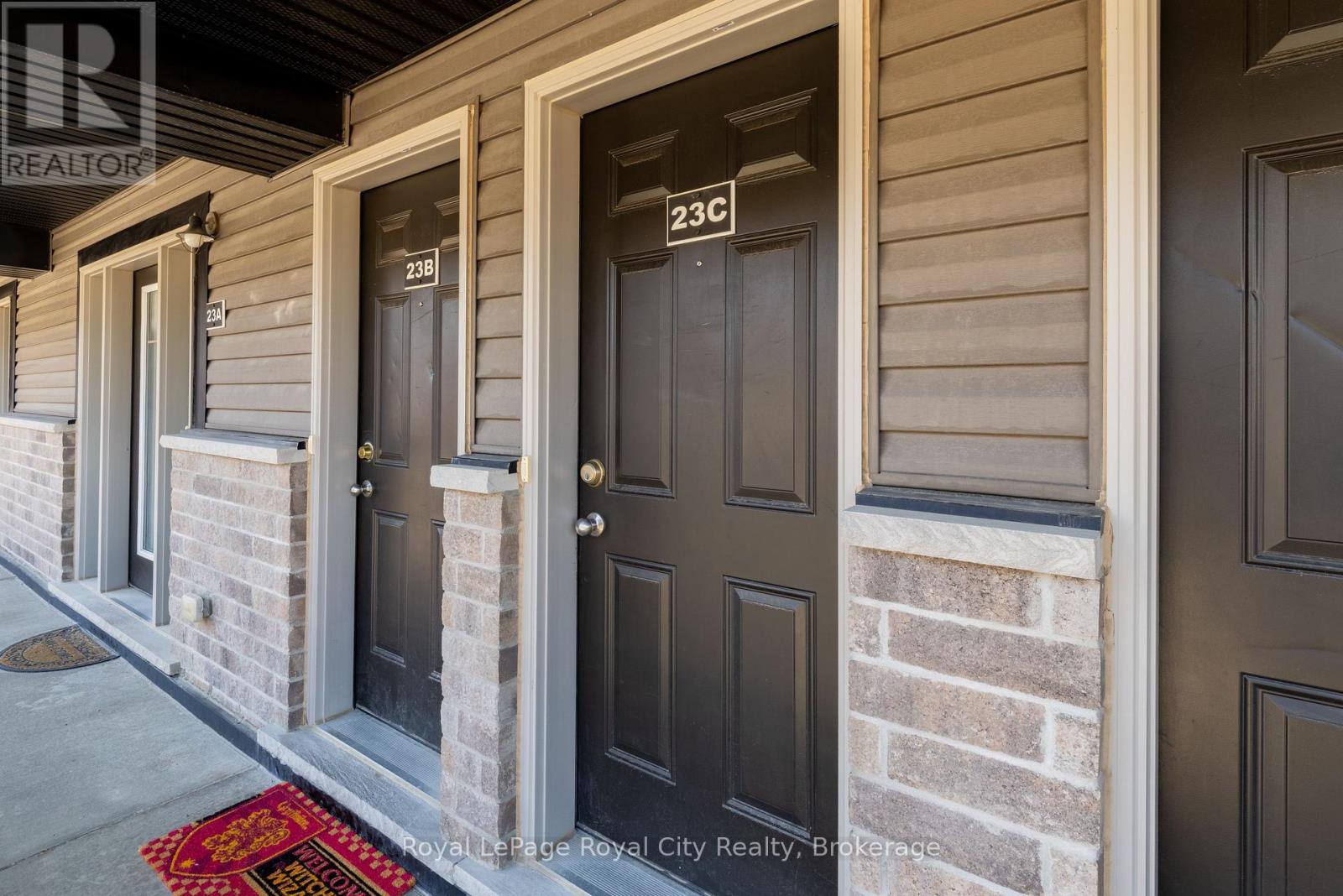 23C - 1989 OTTAWA STREET S, Kitchener, Ontario