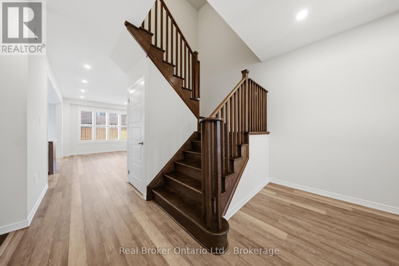 51 Magdalena Street, Hamilton, Ontario  L8J 0M3 - Photo 7 - X14081742