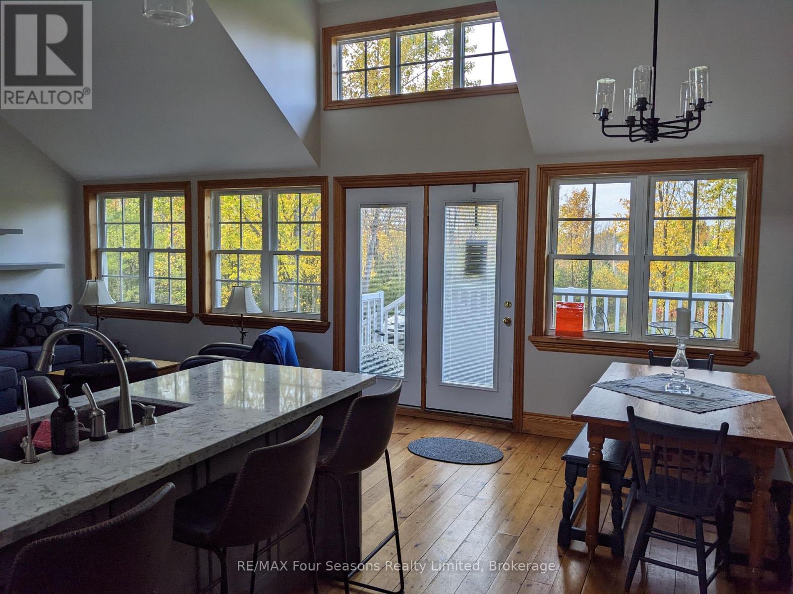 103 ROBERTSON AVENUE, meaford, Ontario