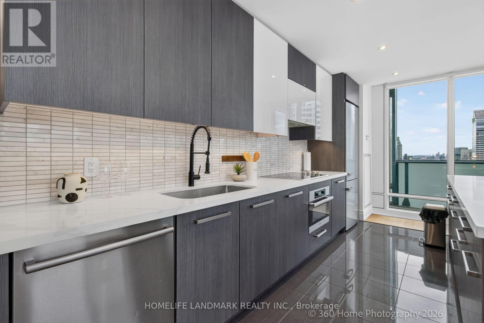 4804 - 8 The Esplanade, Toronto (Waterfront Communities), Ontario  M5E 0A6 - Photo 10 - C14081480