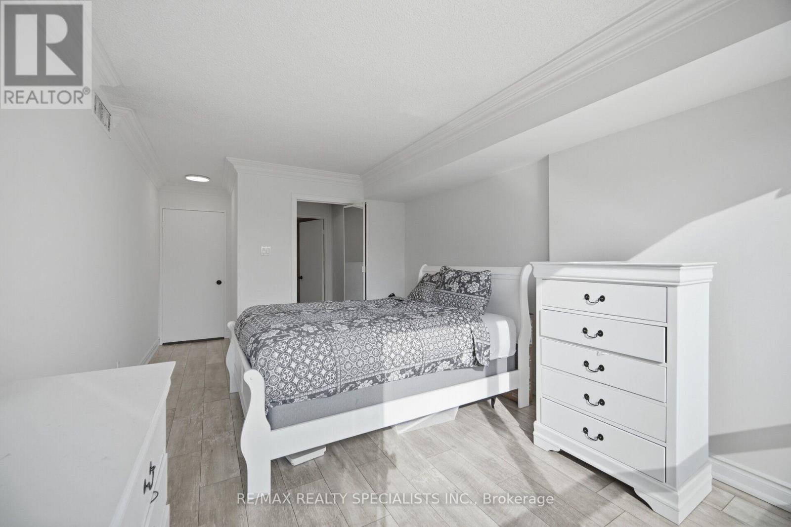 306 - 1131 Steeles Avenue W, Toronto (Westminster-Branson), Ontario  M2R 3W8 - Photo 24 - C14081498
