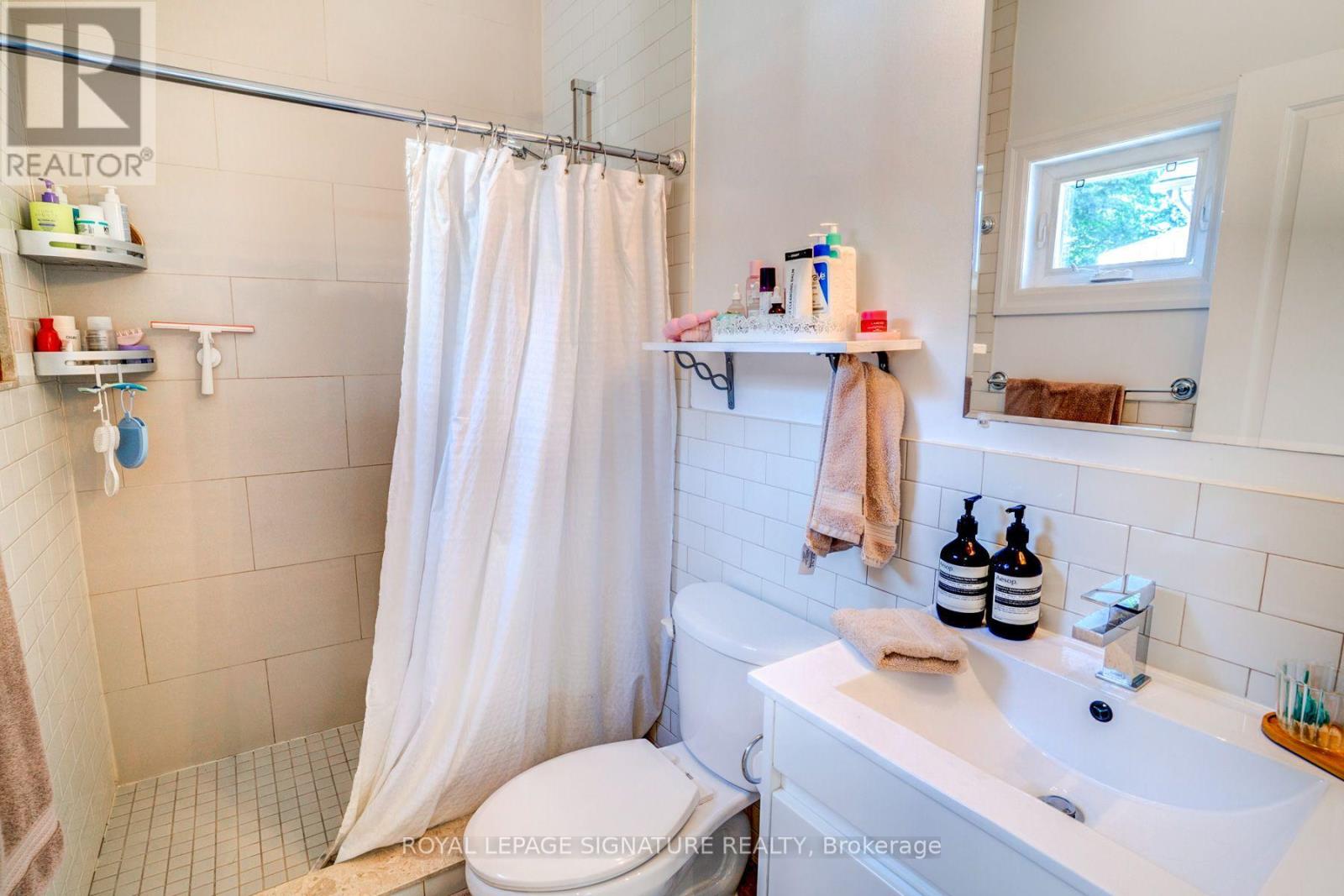 753-755 Richmond Street W, Toronto (Niagara), Ontario  M6J 1C4 - Photo 15 - C14081662