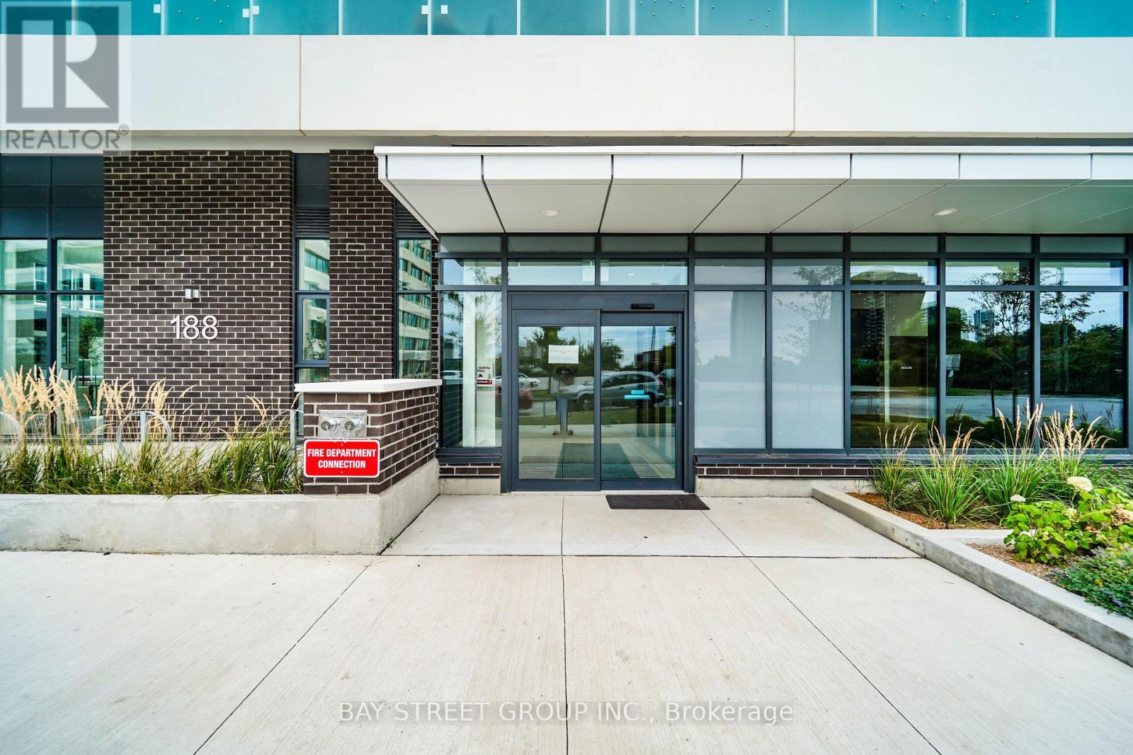 2016 - 188 Fairview Mall Drive, Toronto (Don Valley Village), Ontario  M2J 0H7 - Photo 2 - C14081694