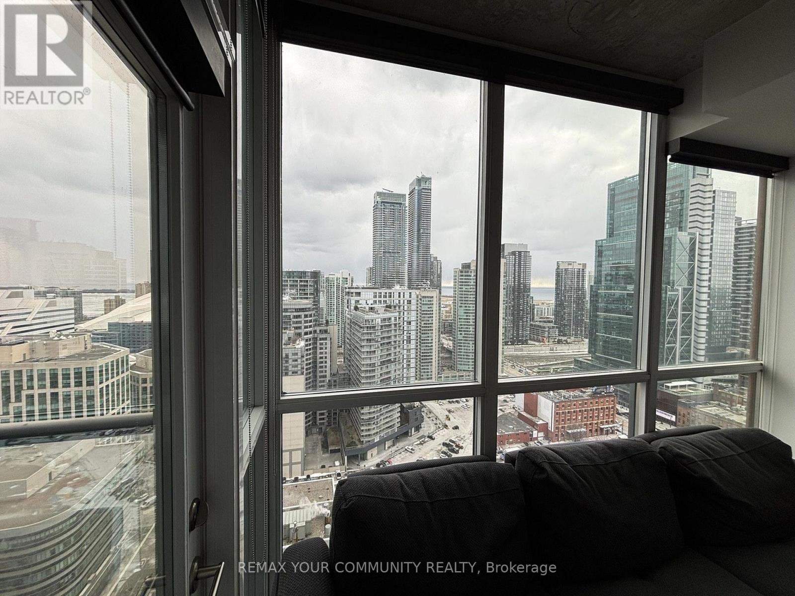 U2707 - 88 Blue Jays Way, Toronto (Waterfront Communities), Ontario  M5V 0L7 - Photo 4 - C14081702
