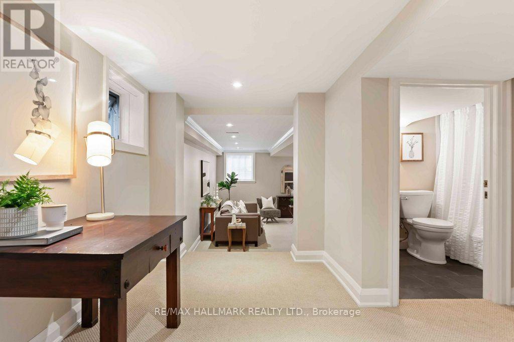 29 Standish Avenue, Toronto, Ontario  M4W 3B2 - Photo 28 - C14081856