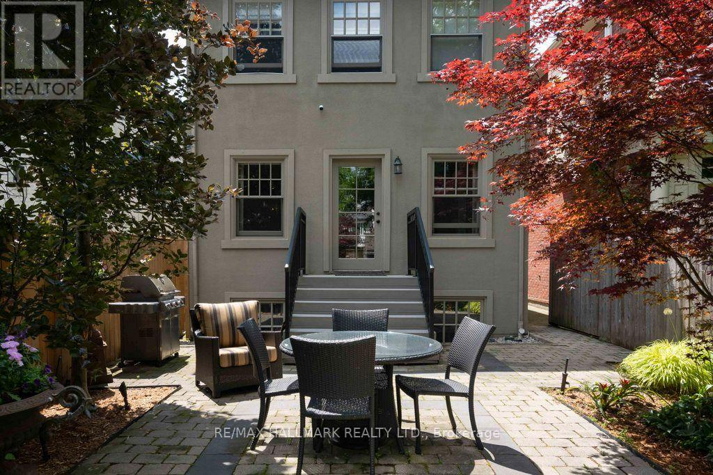 29 Standish Avenue, Toronto, Ontario  M4W 3B2 - Photo 35 - C14081856