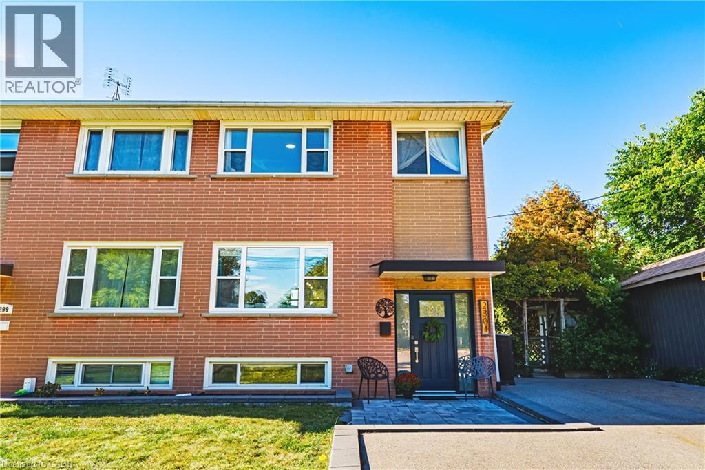 2301 Barclay Road, Burlington, Ontario  L7R 2B7 - Photo 3 - 40871610