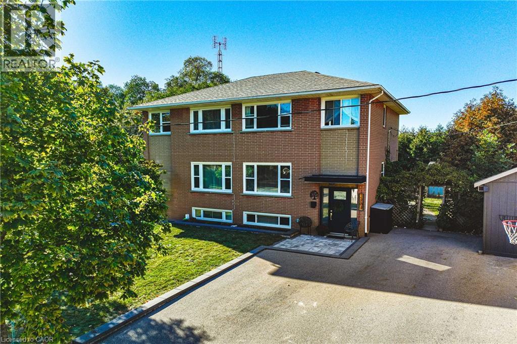 2301 Barclay Road, Burlington, Ontario  L7R 2B7 - Photo 1 - 40871610