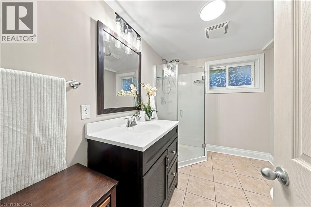 2301 Barclay Road, Burlington, Ontario  L7R 2B7 - Photo 40 - 40871610