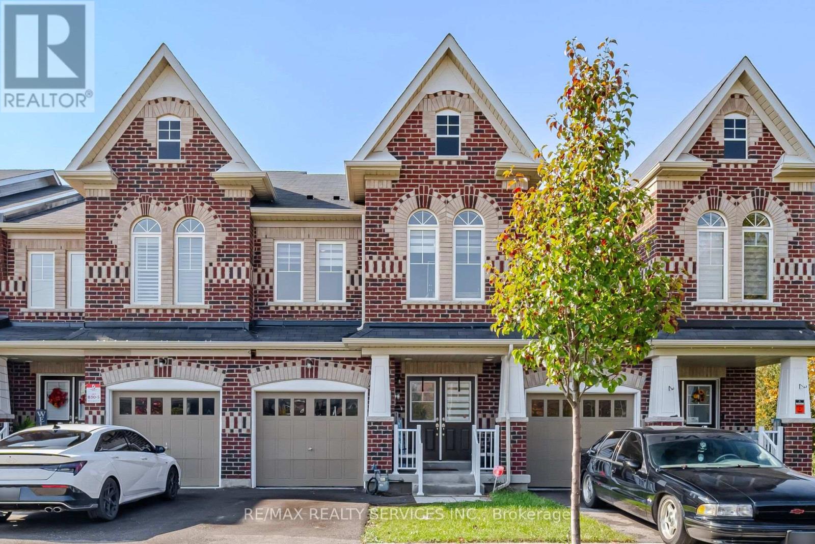 1221 JIM BREWSTER CIRCLE, Oshawa, Ontario