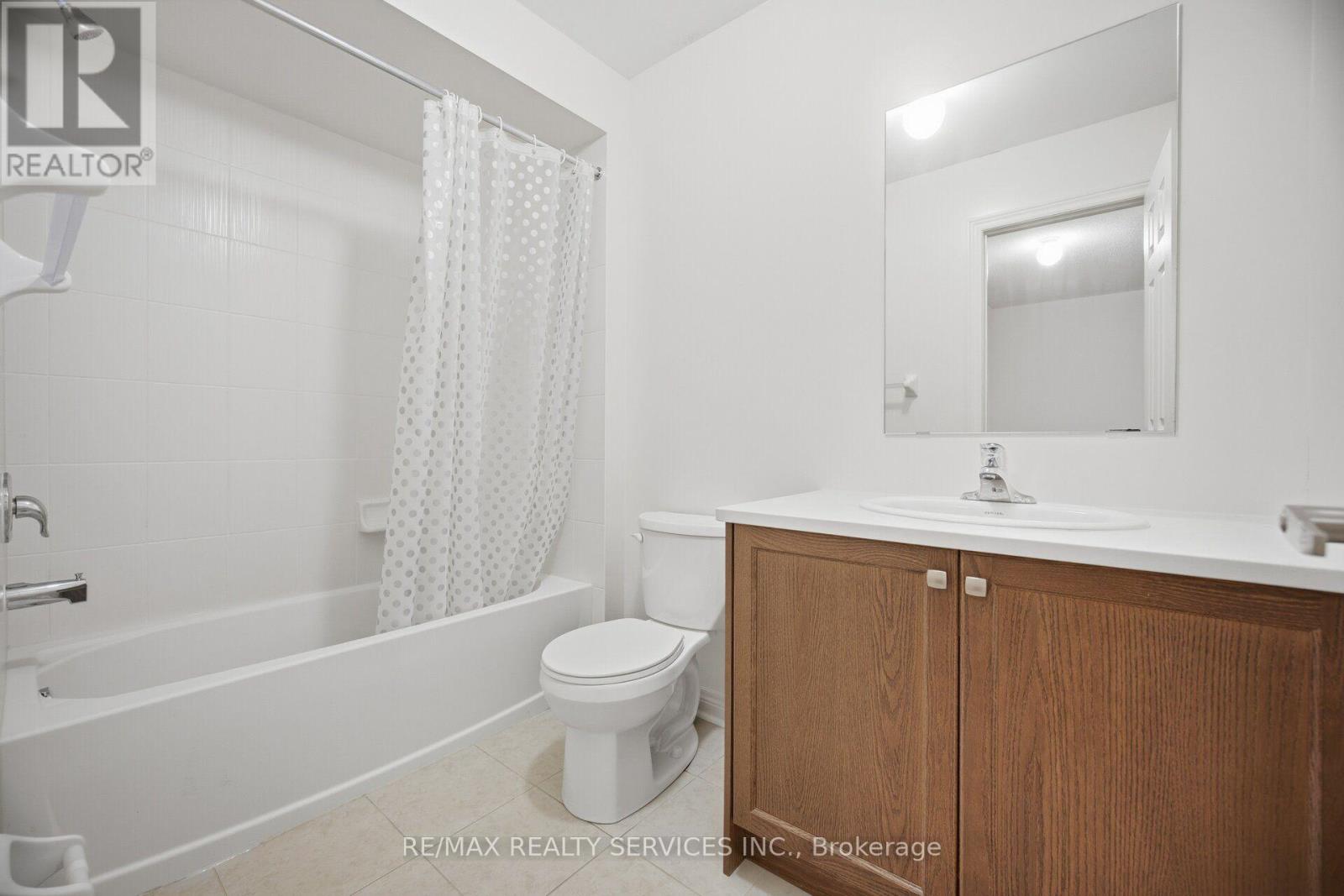 1221 Jim Brewster Circle, Oshawa, Ontario  L1G 7S1 - Photo 31 - E14081600