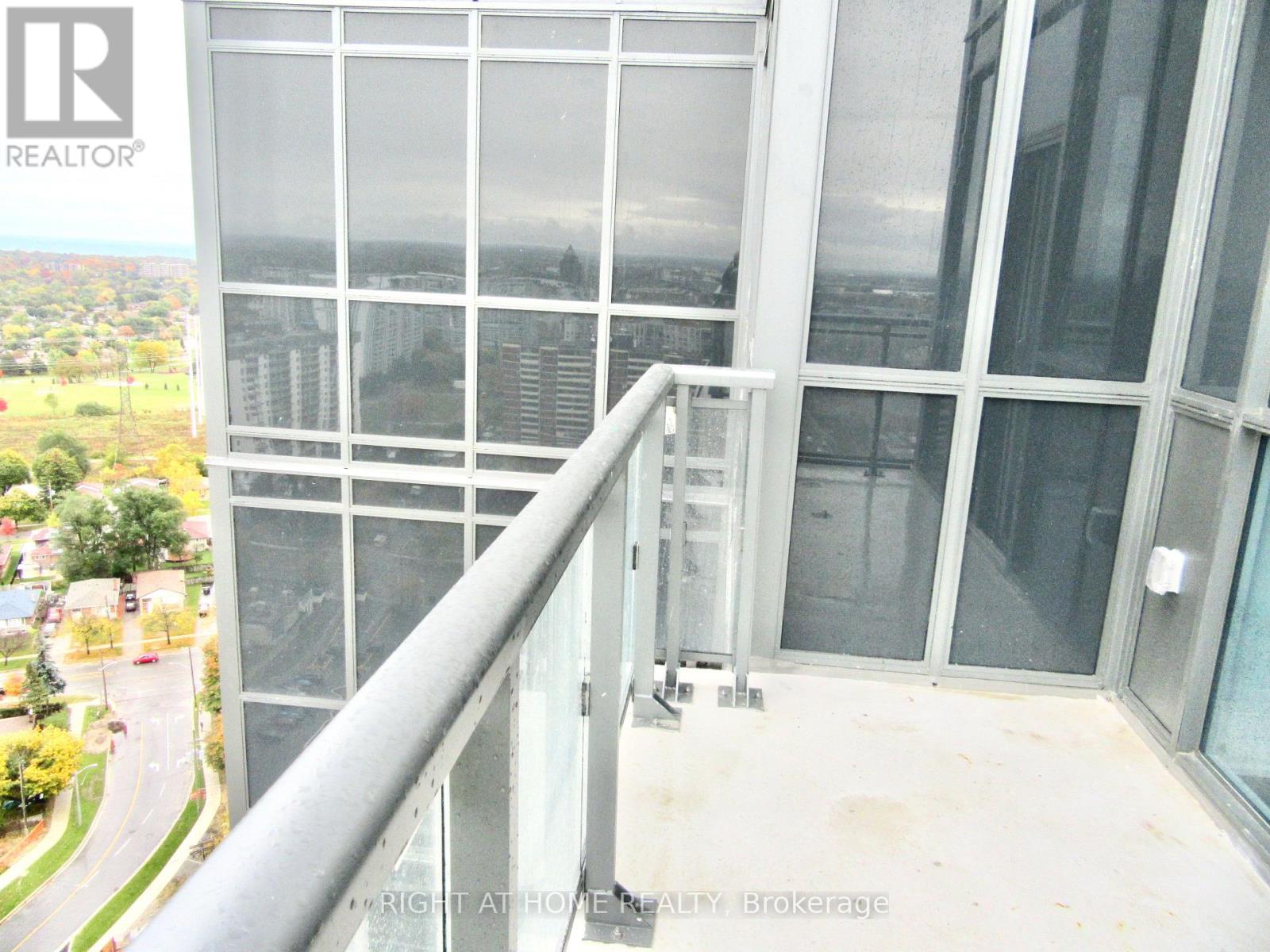 2707 - 30 Meadowglen Place, Toronto, Ontario  M1G 0A6 - Photo 24 - E14081608