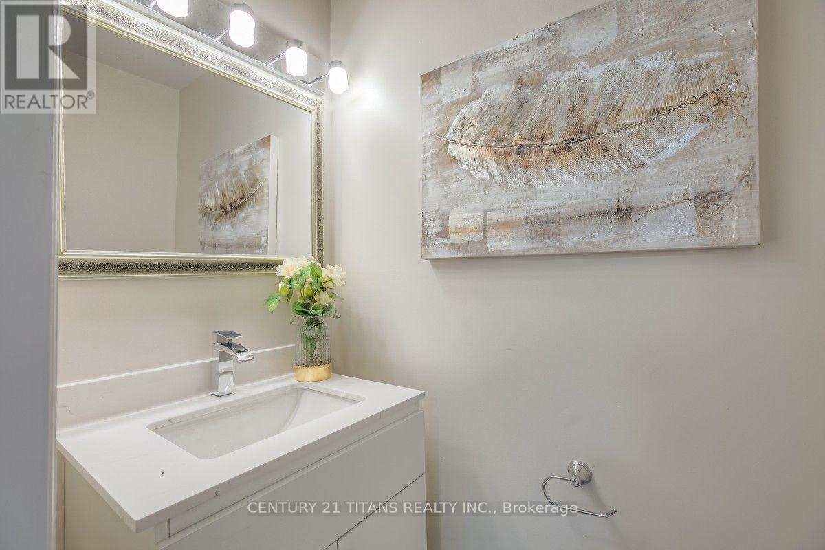 20 Millstone Crescent, Whitby, Ontario  L1R 1T4 - Photo 19 - E14081640