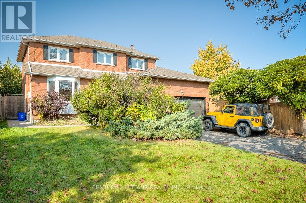 20 Millstone Crescent, Whitby, Ontario  L1R 1T4 - Photo 2 - E14081640