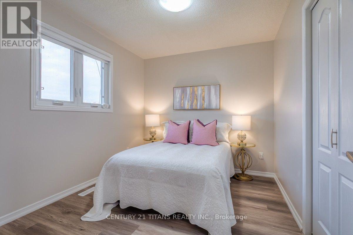 20 Millstone Crescent, Whitby, Ontario  L1R 1T4 - Photo 28 - E14081640